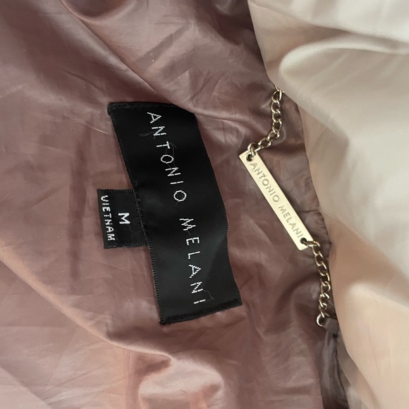 Puffer Coat - Picture 4 of 7